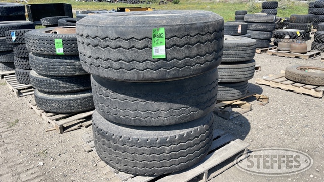 (3) 425/65R22.5 tires
